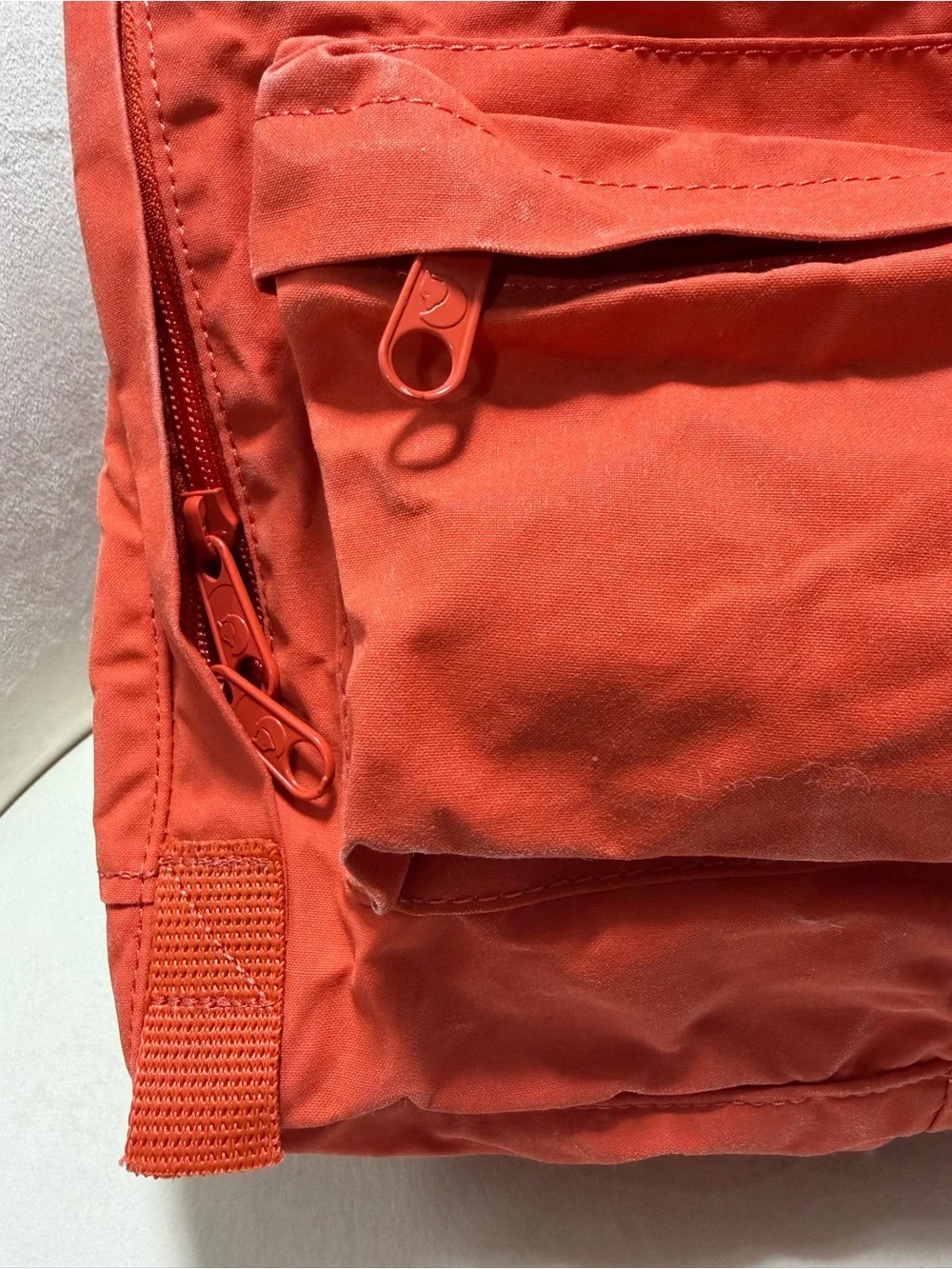 Fjallraven Kanken Classic Backpack Burnt Orange 16L Vinylon Unisex